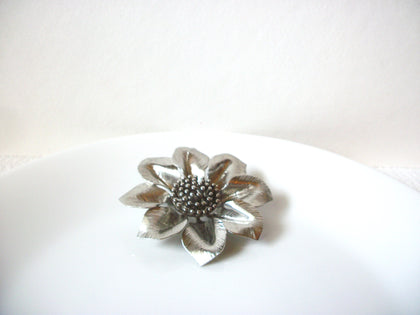 Vintage Silver Toned Flower Brooch Pin 92420