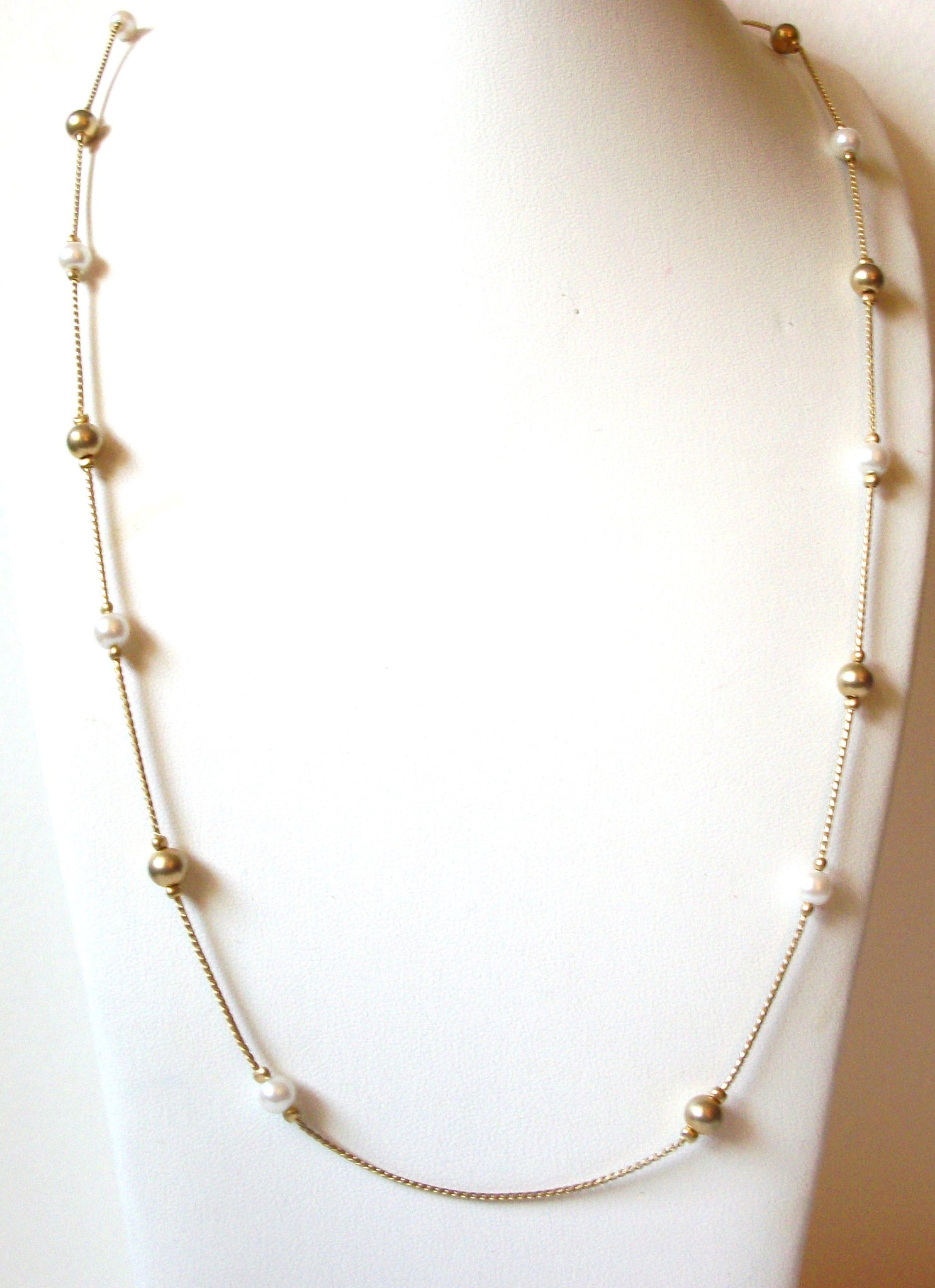 AK ANNE KLEIN Pearl Necklace 92220