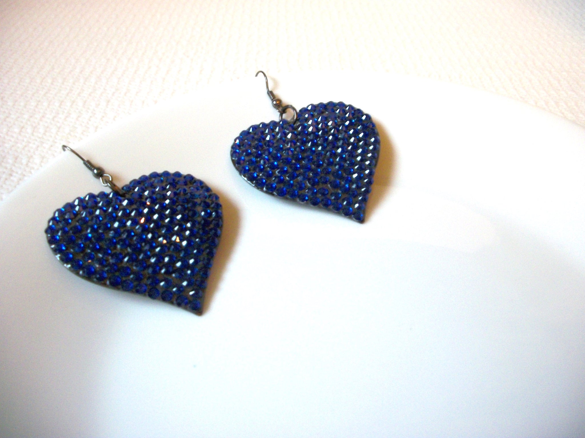 Retro Dark Blue Rhinestone Heart Earrings 92820