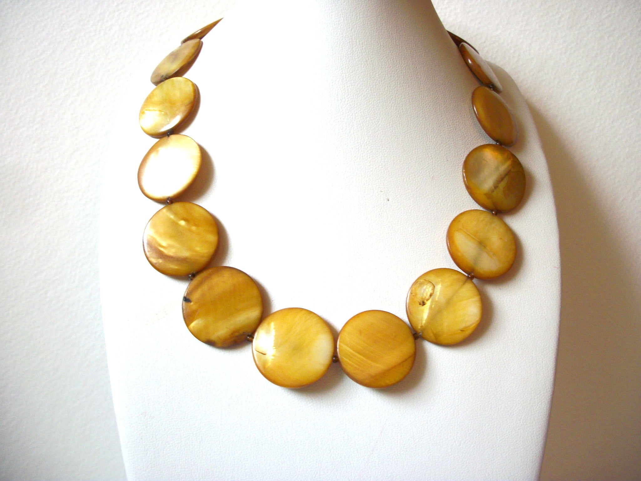 Retro Gold Shell Necklace 92920