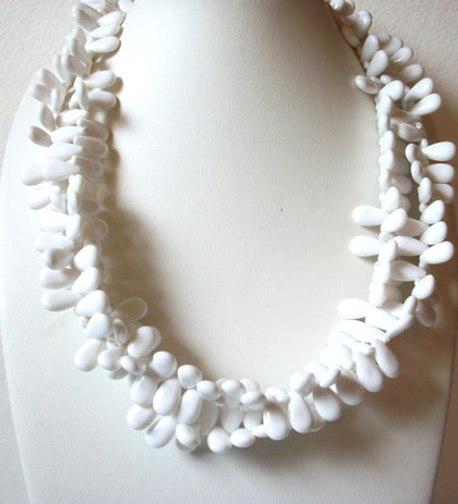 Retro White Necklace 92920