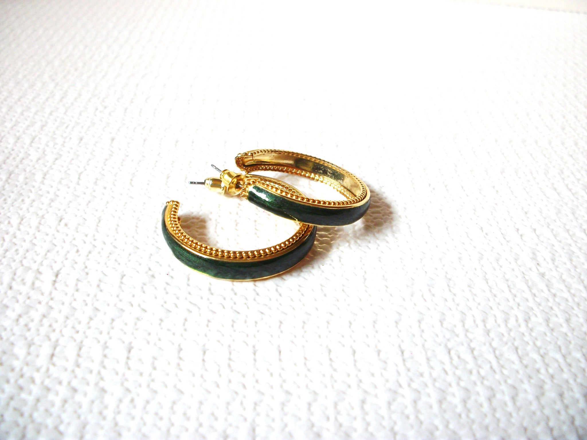 Retro Gold Green Enameled Hoop Earrings 92920