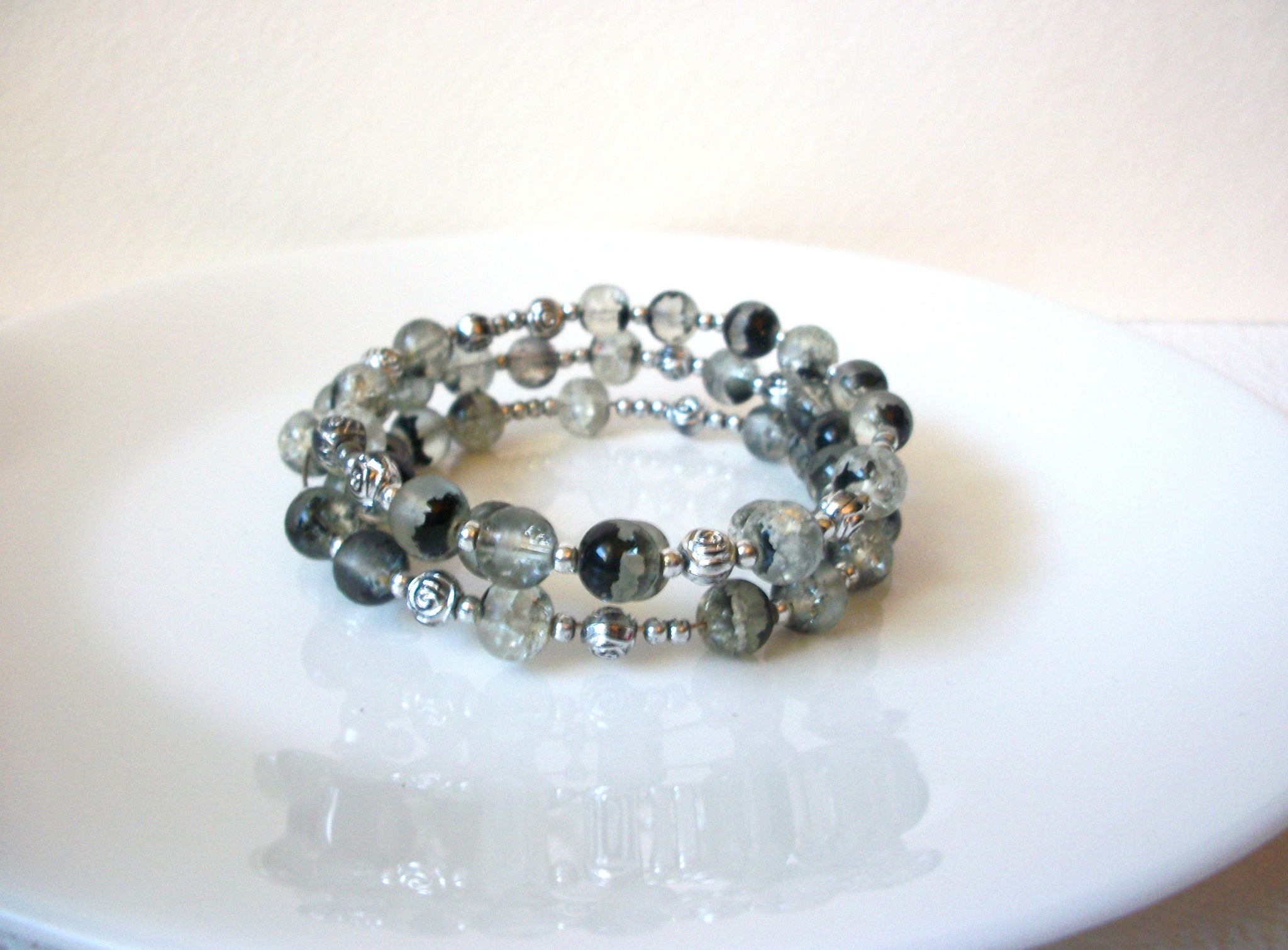 Vintage Gray Glass Beads Bracelet 92920