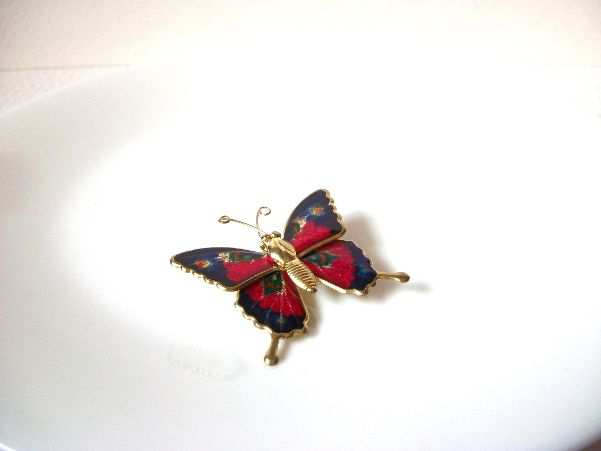 Vintage Butterfly Brooch Pin 100120