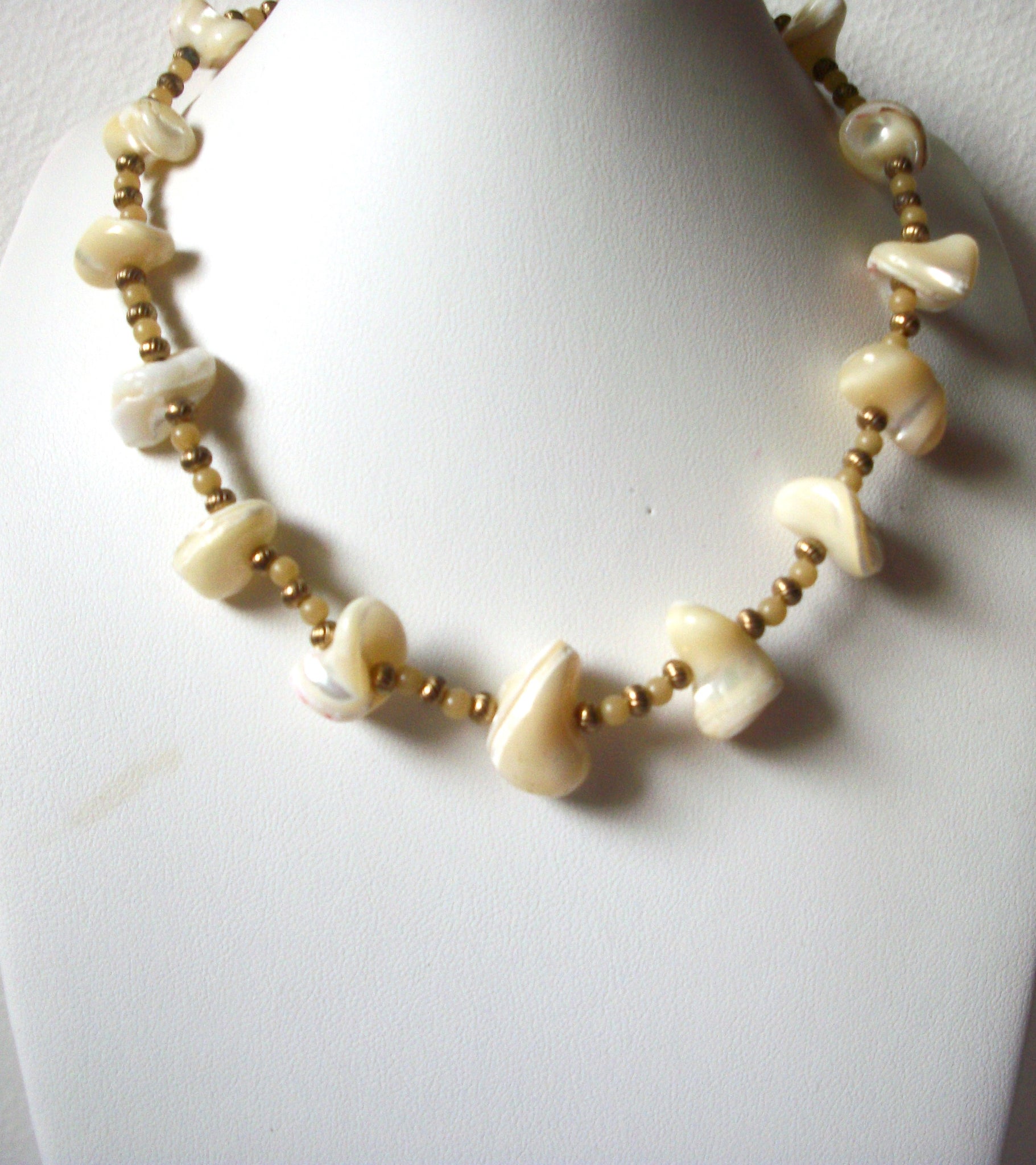 Retro Shell Necklace 100120