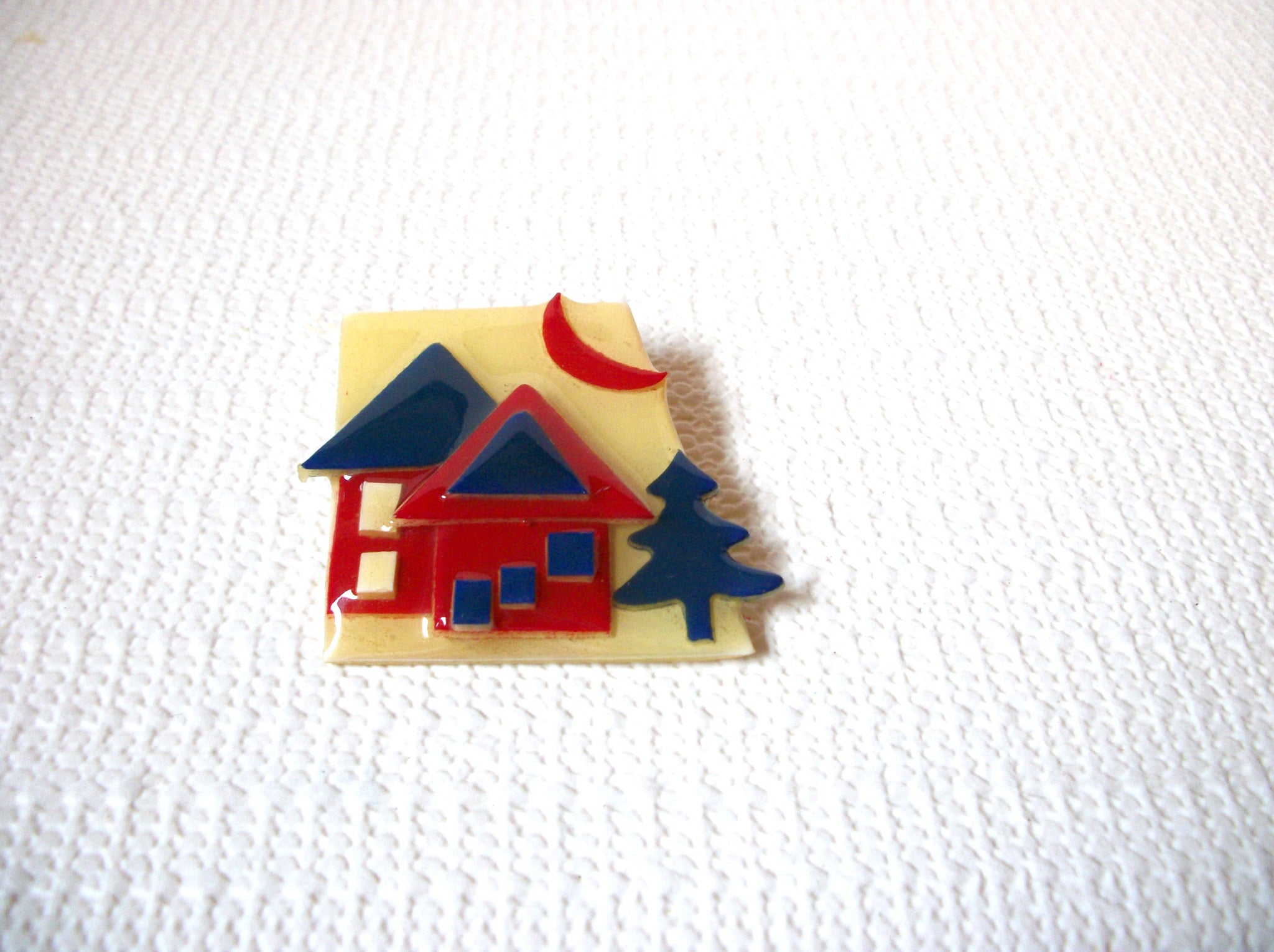Vintage Lucinda Pin, House Pins By Lucinda 100220