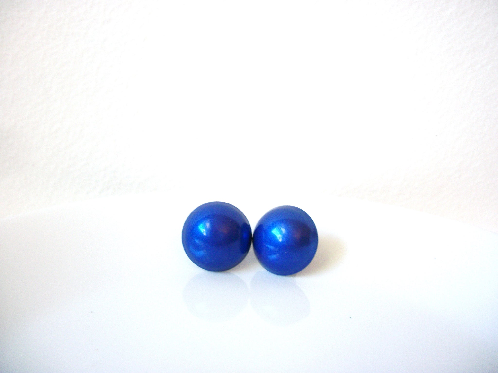 Retro Blue Button Earrings 100220
