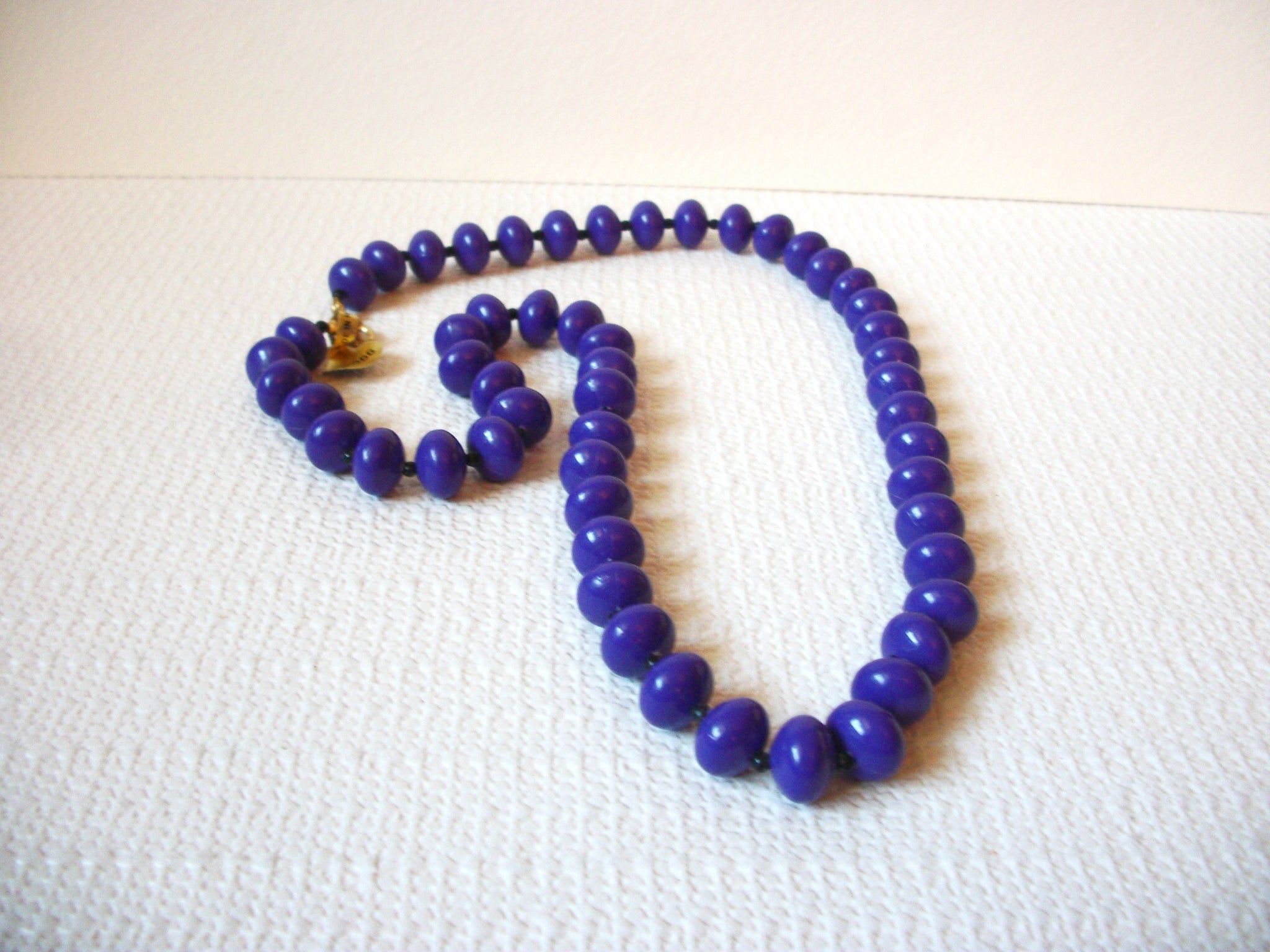 Retro Purple Necklace 100420