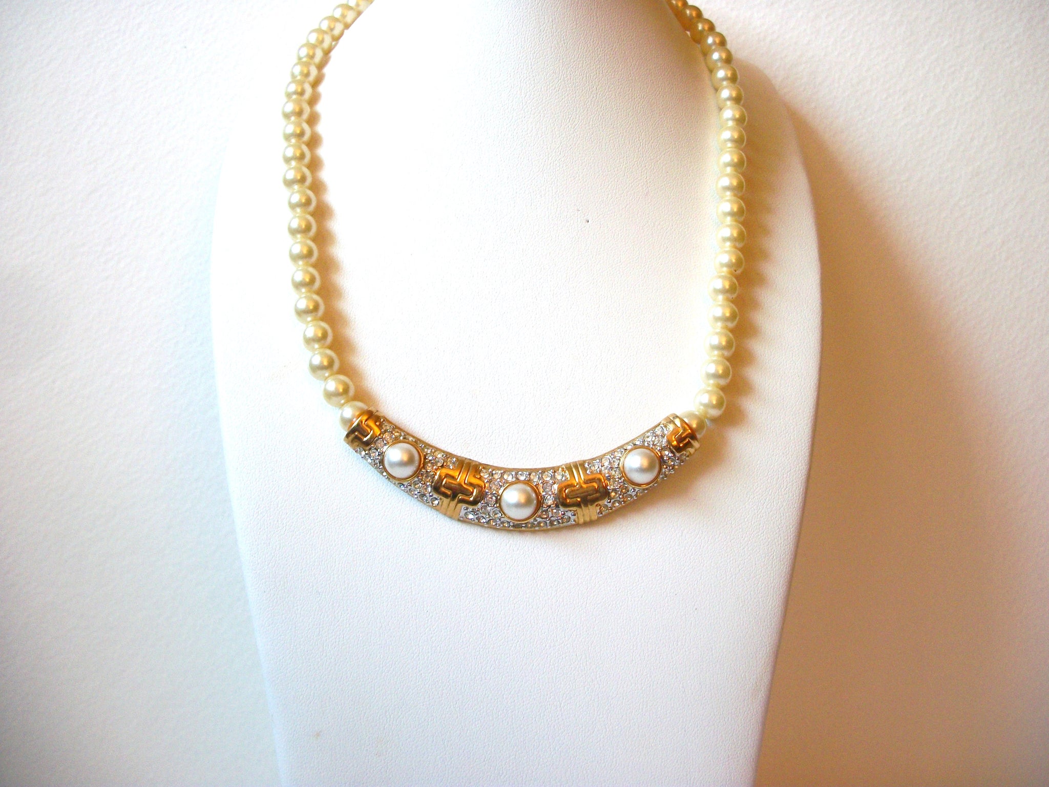 Vintage Glass Pearl Rhinestones Necklace 100420