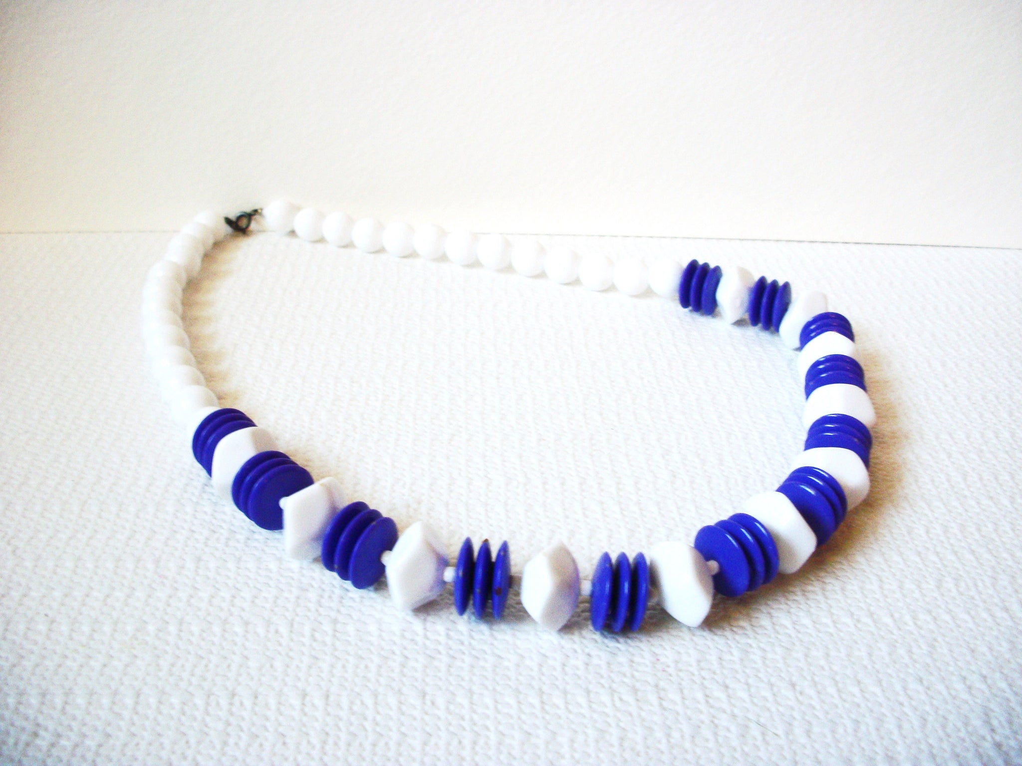 Retro Purple White Necklace 100520