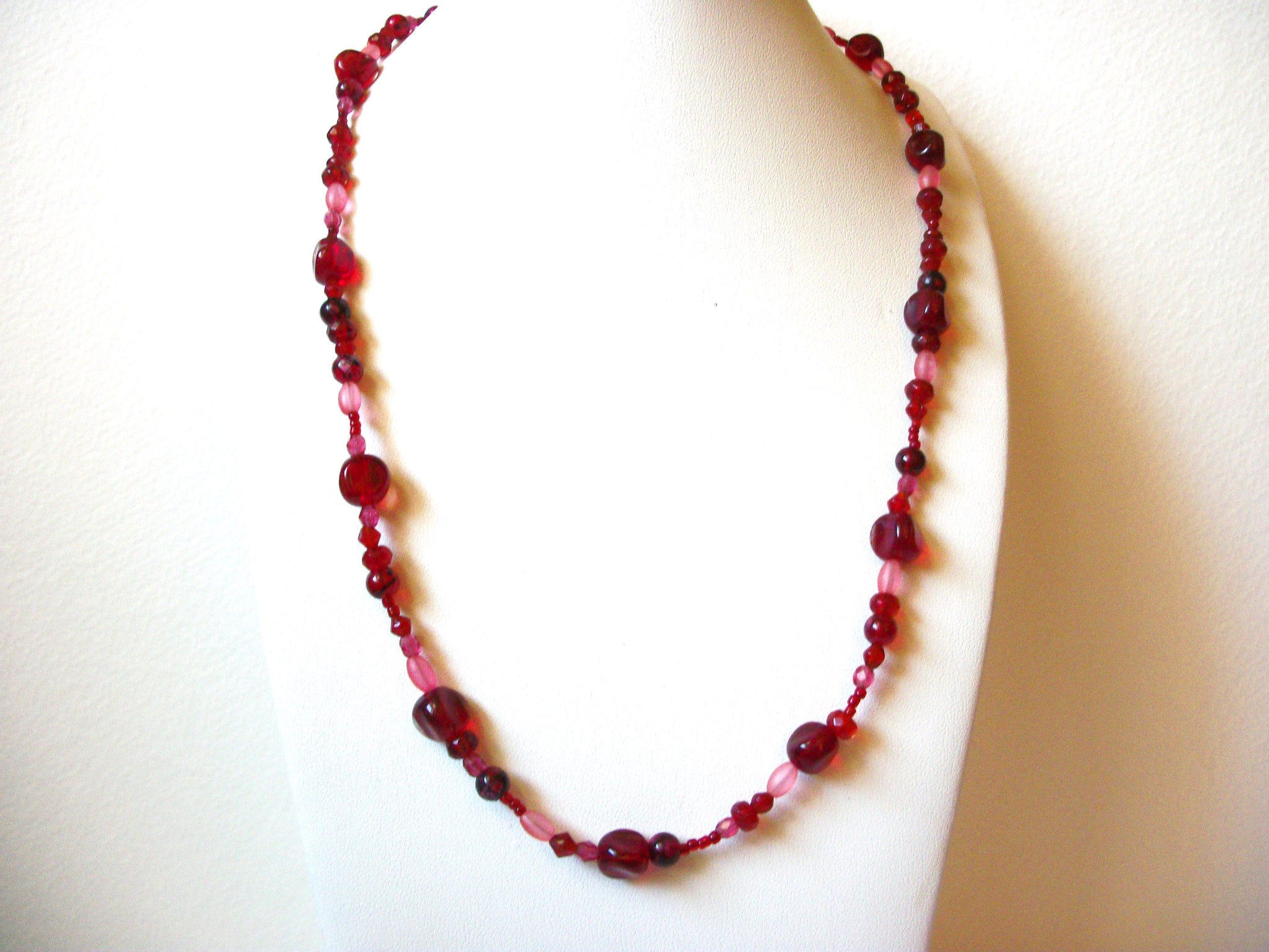 Retro Red Pink Glass Necklace 100520