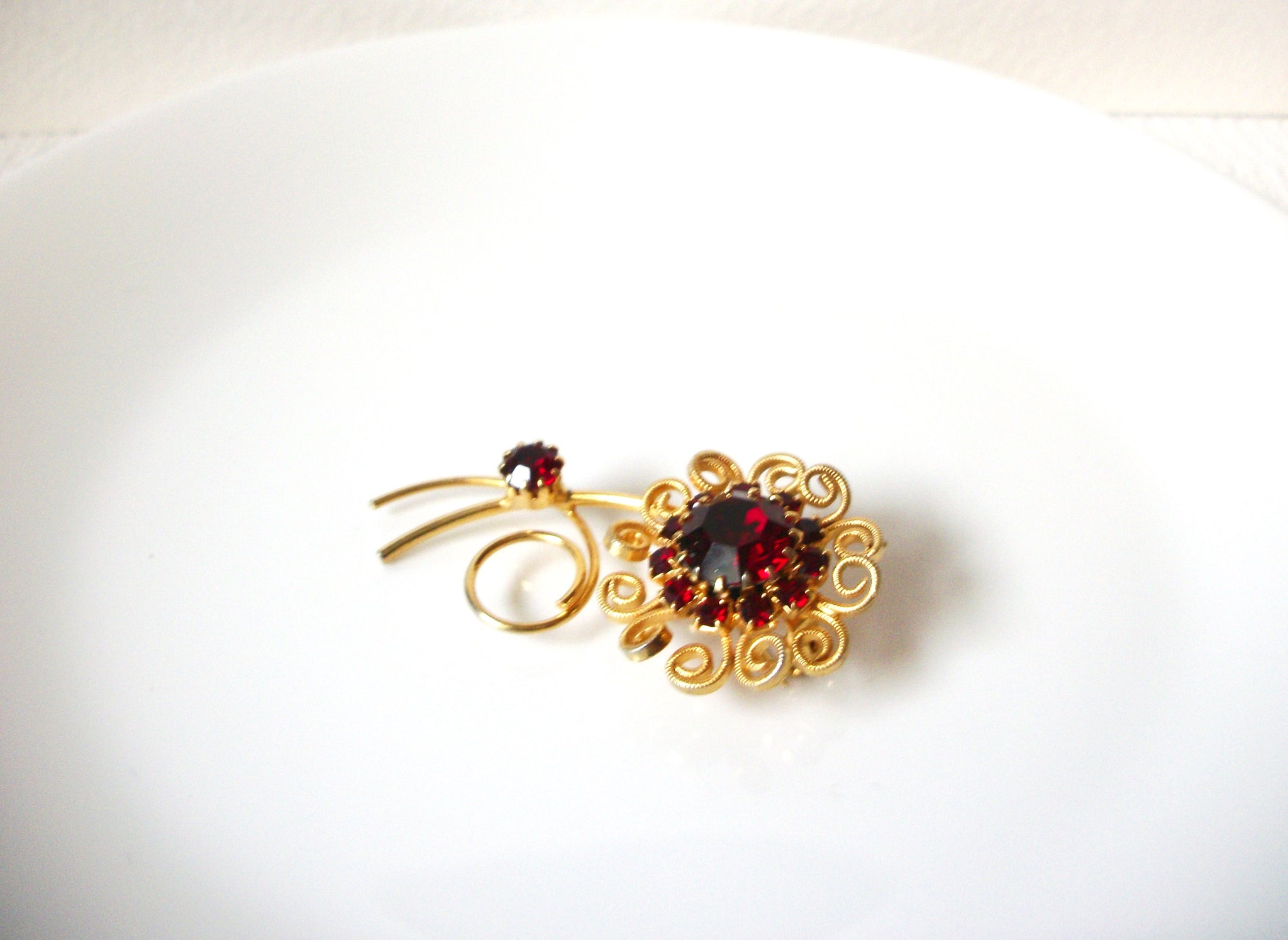 Vintage Red Ruby Flower Brooch Pin 100720