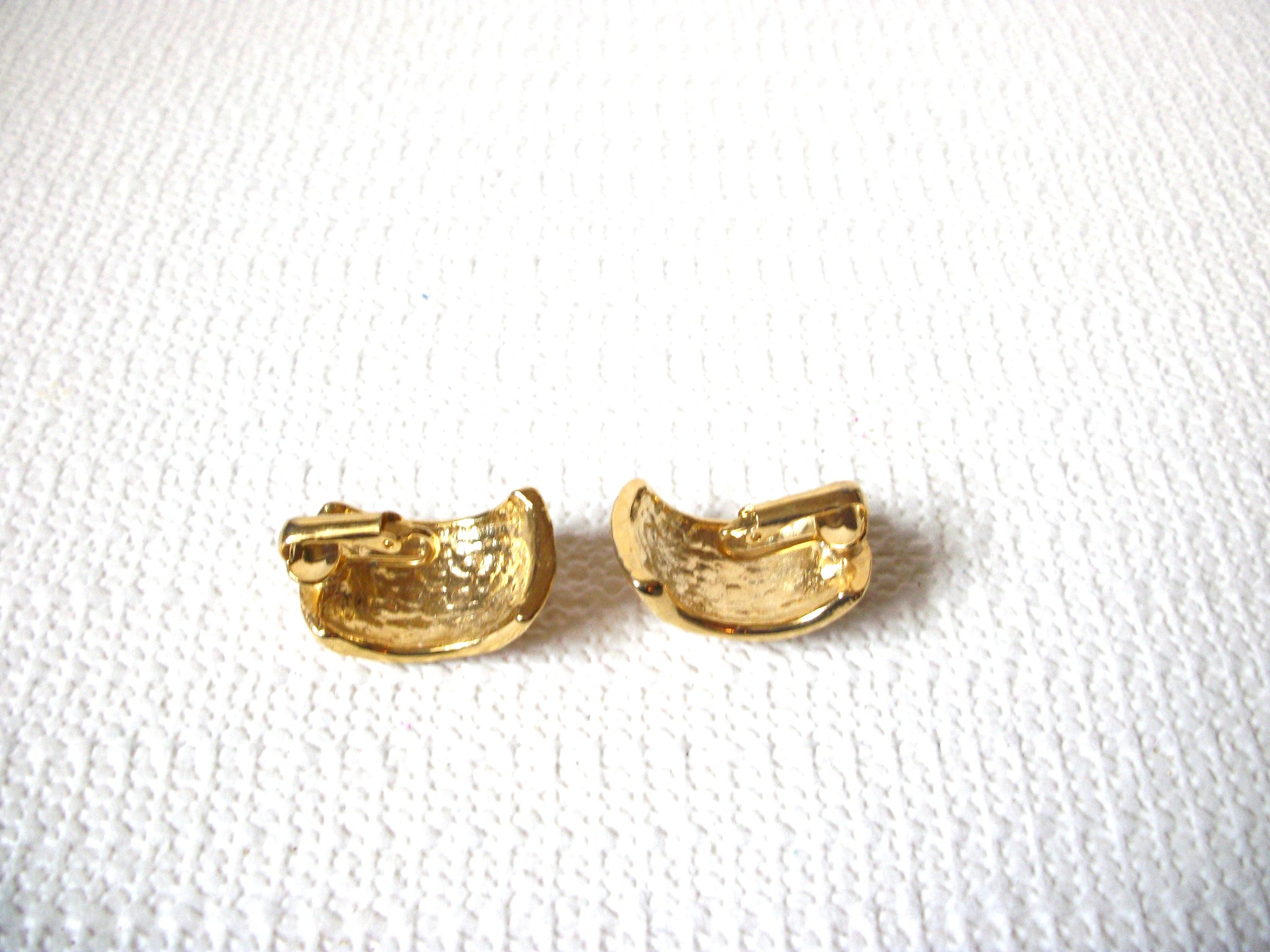 Retro Gold Enameled Earrings 100820