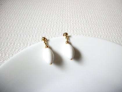 Retro White Earrings 100820