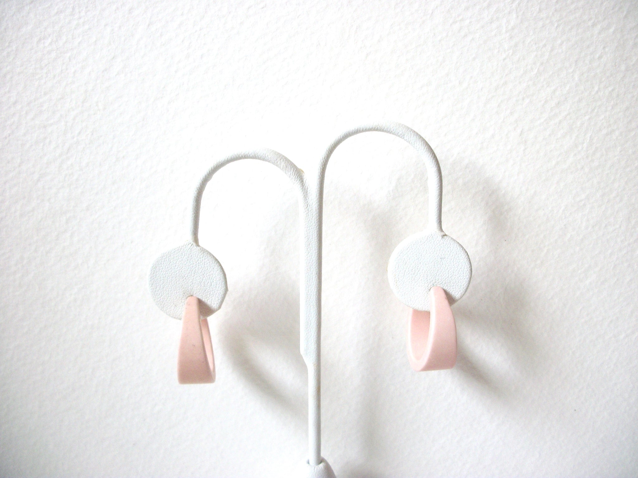 Retro Pastel Pink Hoop Earrings 100820