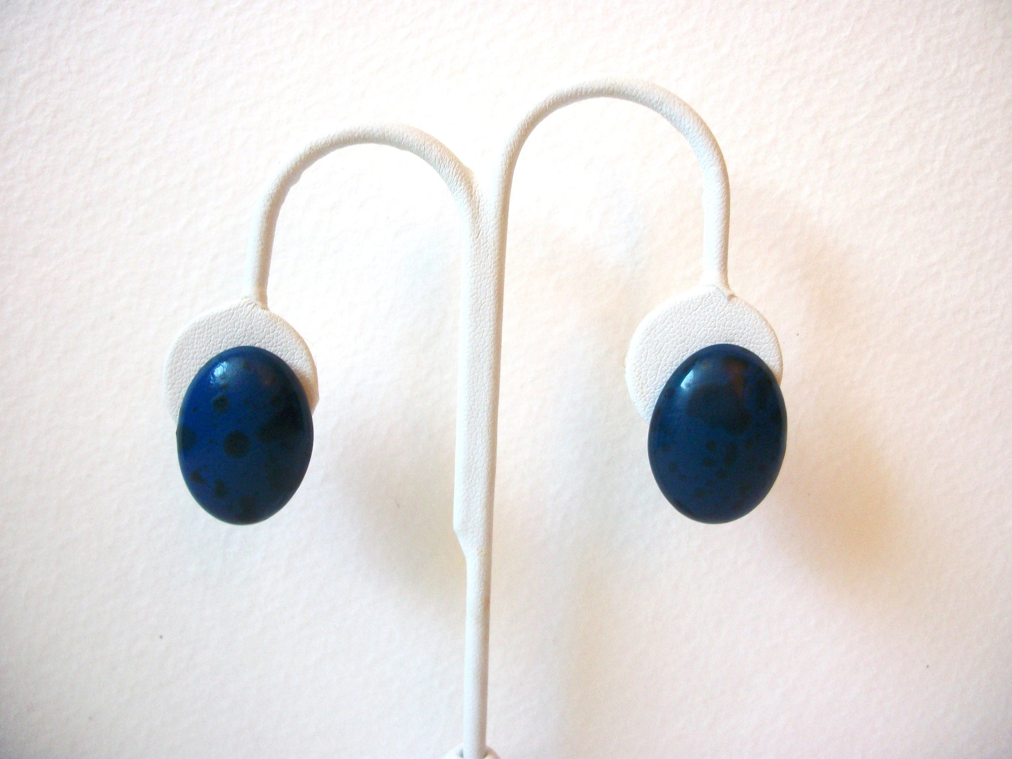 Retro Blue Lucite Earrings 100920