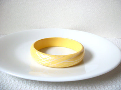 Retro Pale Yellow Bangle Bracelet 101020