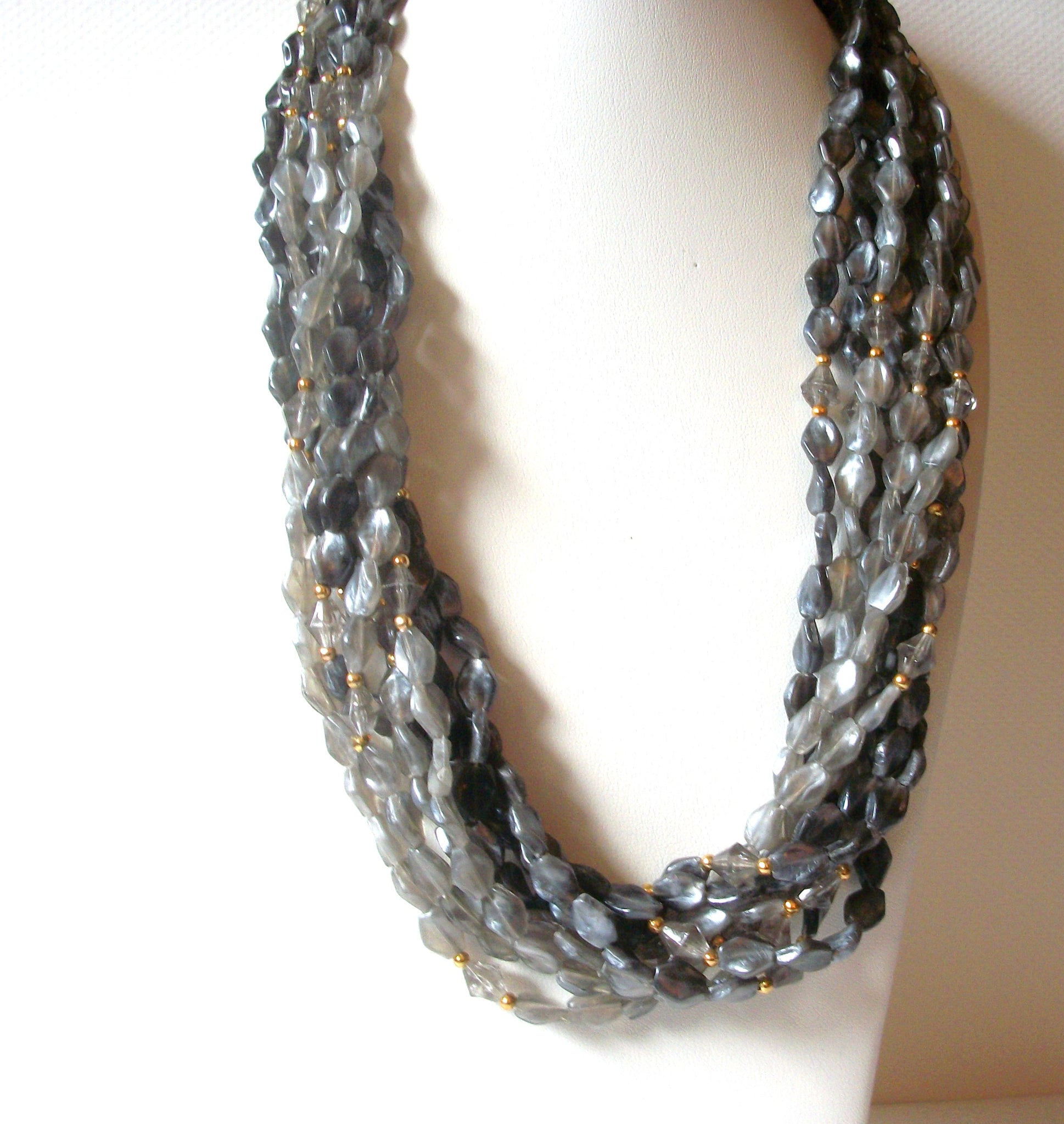 Vintage Hong Kong Gray Hand Molded Lucite Multi Strand Necklace 92517