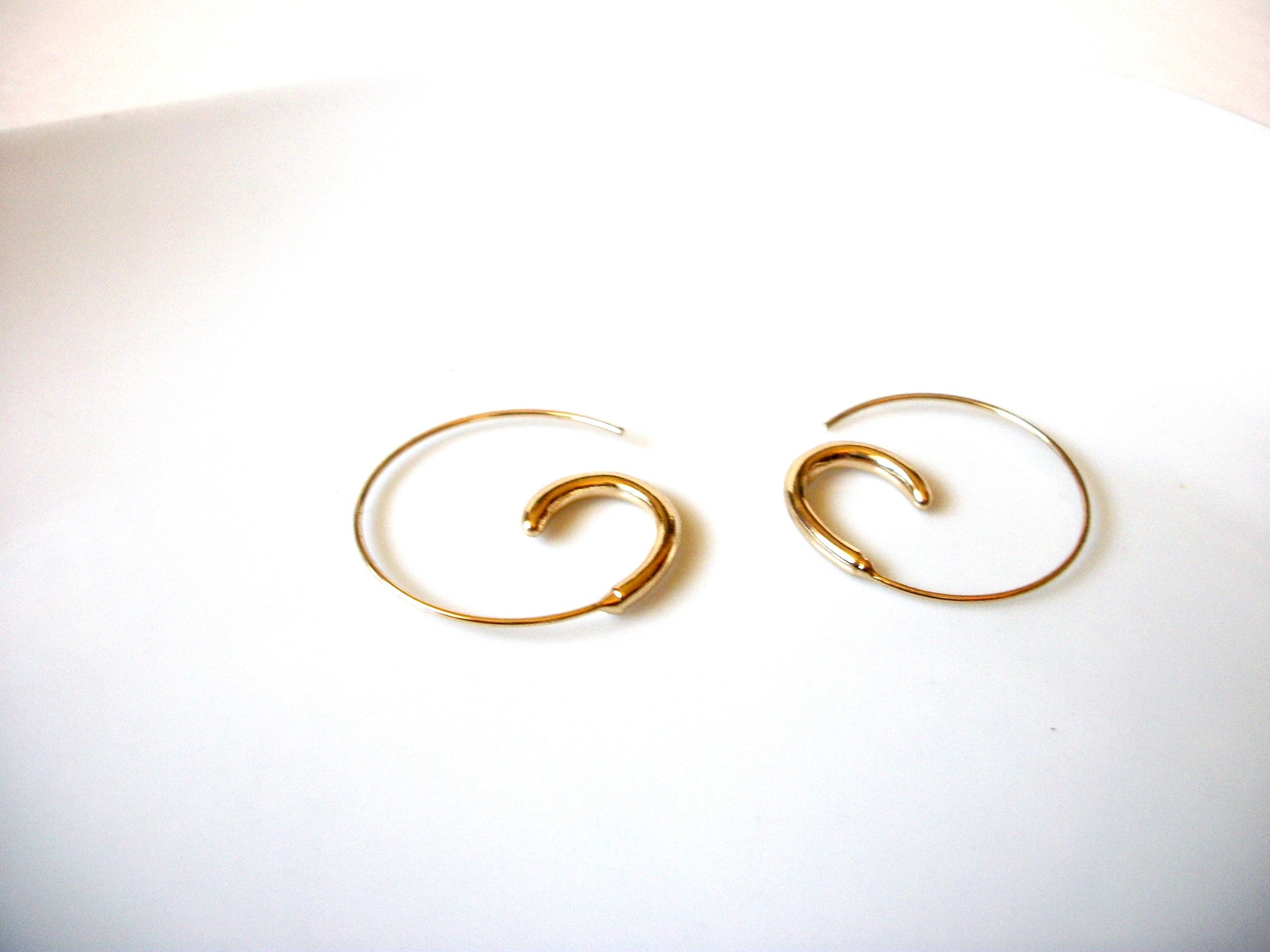 Retro Dainty Thin Curved  Hoop Earrings 81517