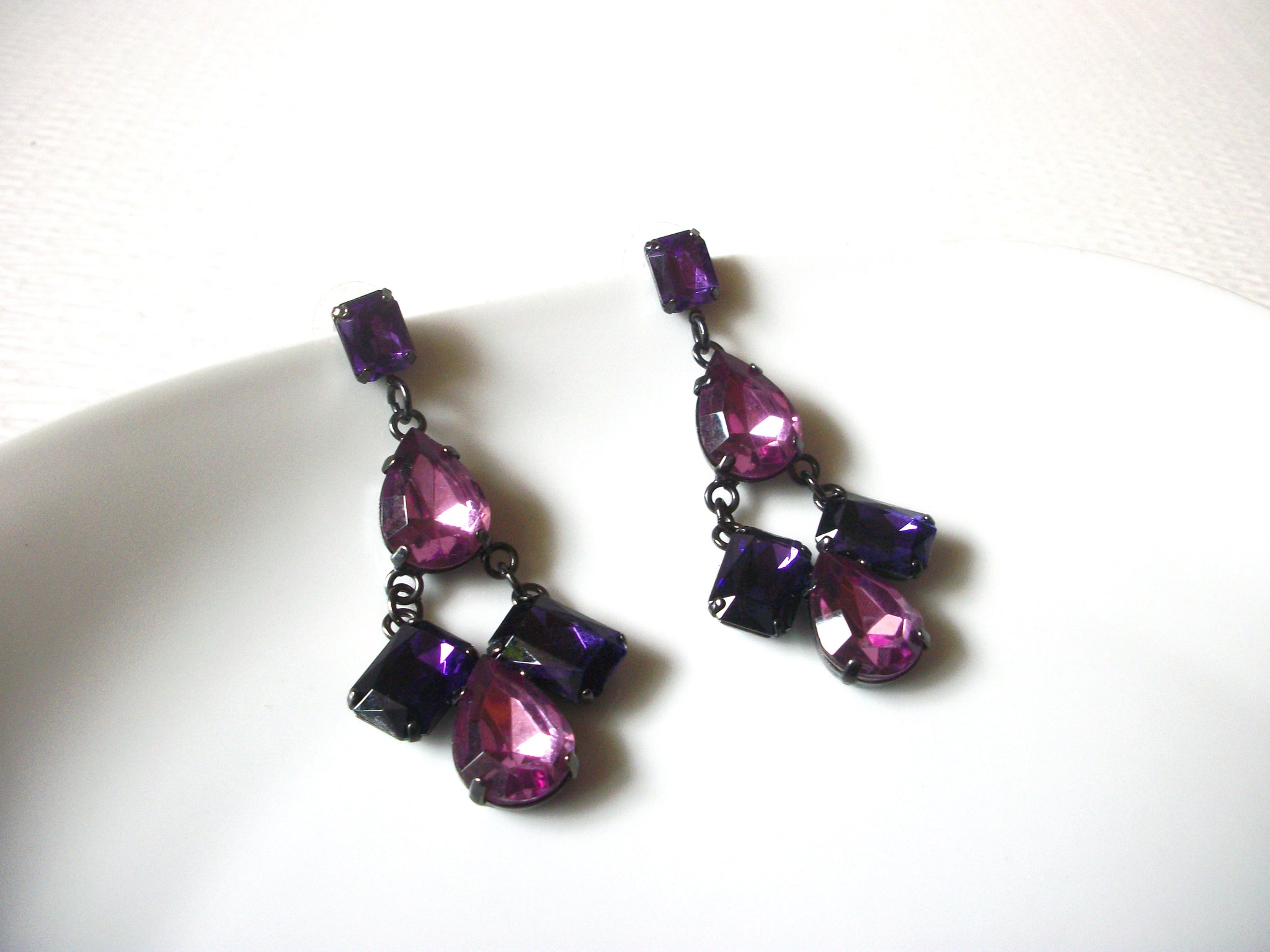 Retro Rose Pink Purple Violet Prong Set 2 1/2" Long Dangle Earrings 92816