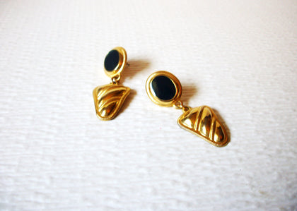 Dangling Retro Gold Tone Black Enameled Pierced Earrings 71517