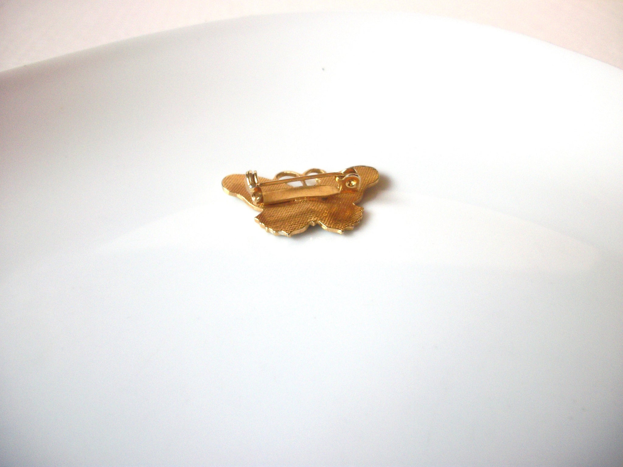 Vintage Gold Cream Smaller Enameled Butterfly Pin 81517