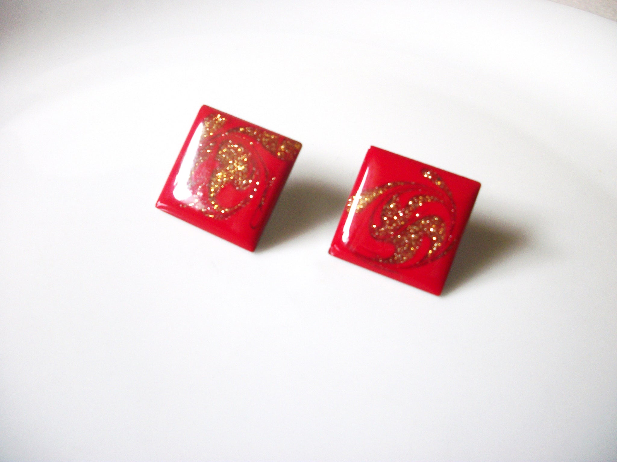 Retro Red Gold Glitter Square Enameled Earrings 92816