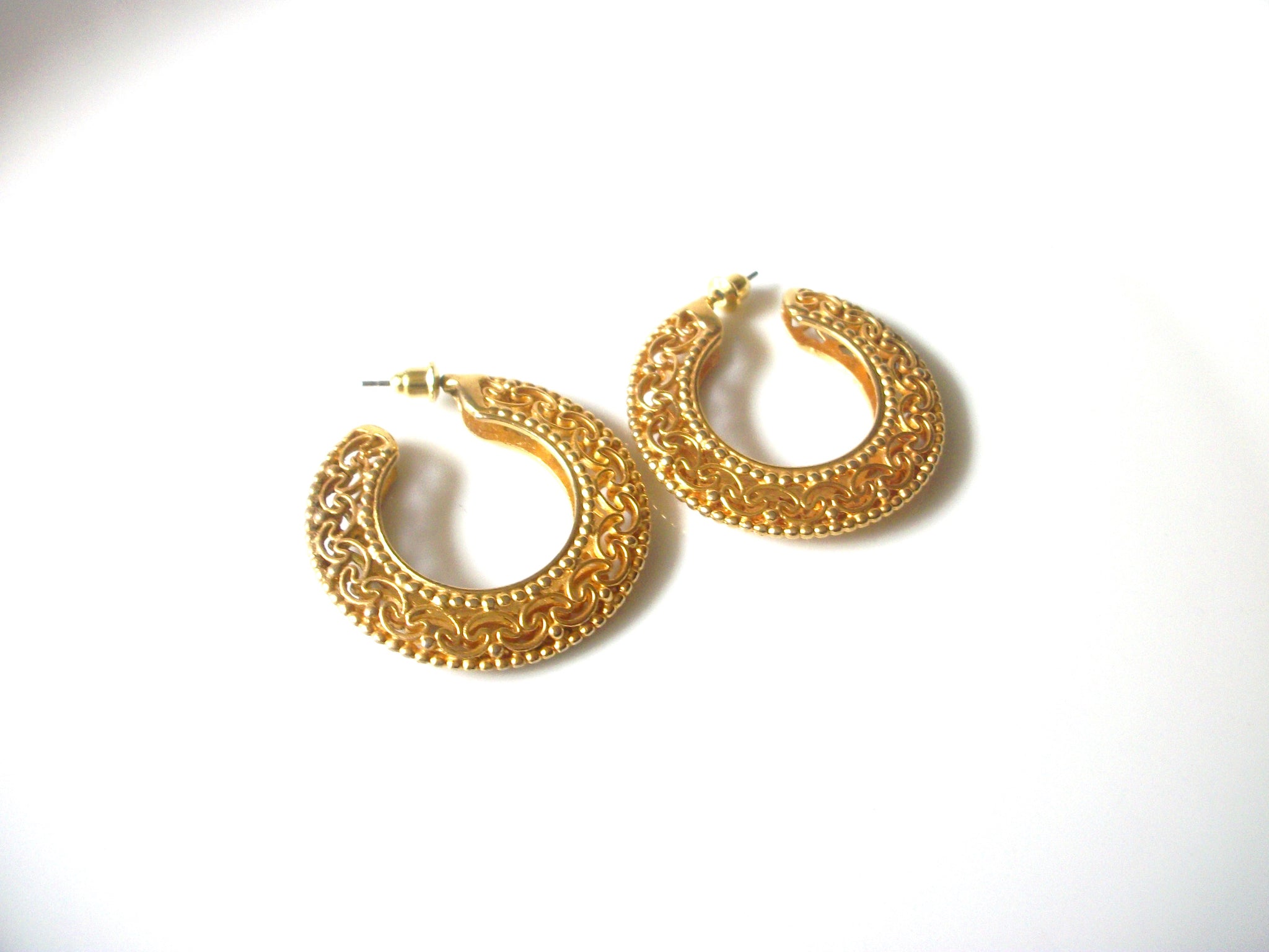 Vintage Spanish Damasque Hoop Earrings 91617