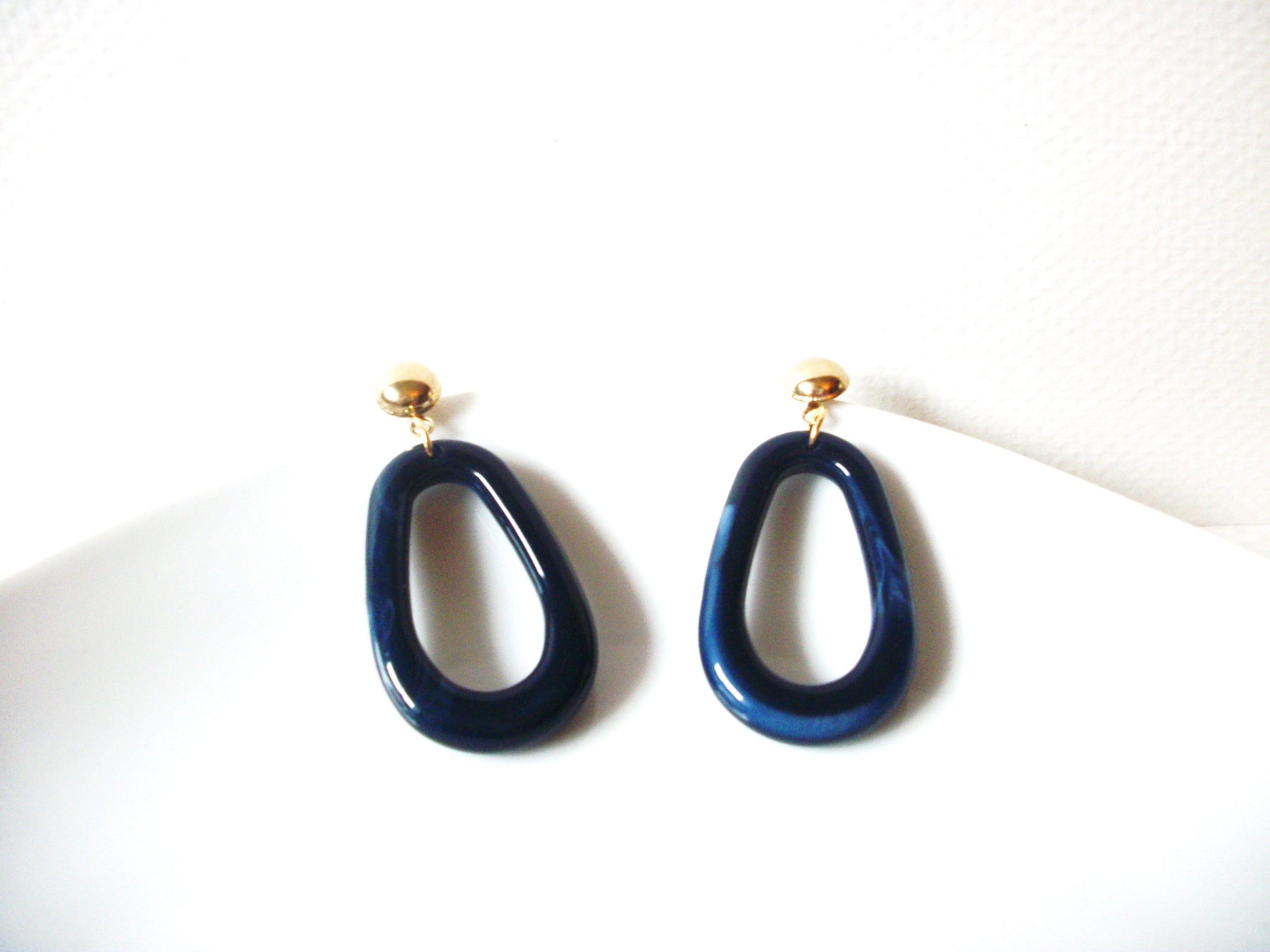 Retro Marbleized Blue Acetate Dangle Earrings 92117