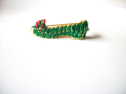 MMA Shoe Christmas Pin Enamel Holly Berry Metropolitan Museum 92117
