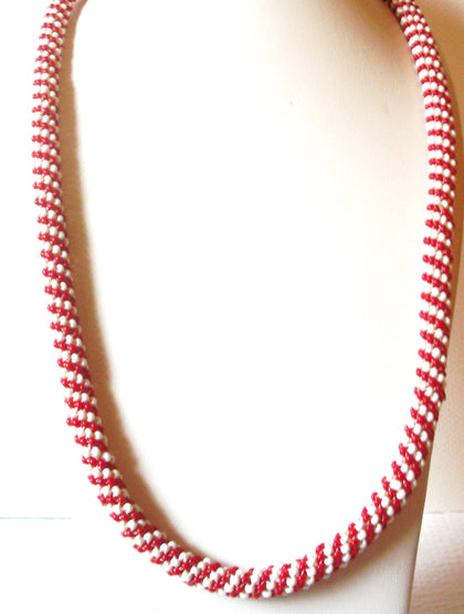 Retro Red White Glass Seed Beads 32" Necklace 92117