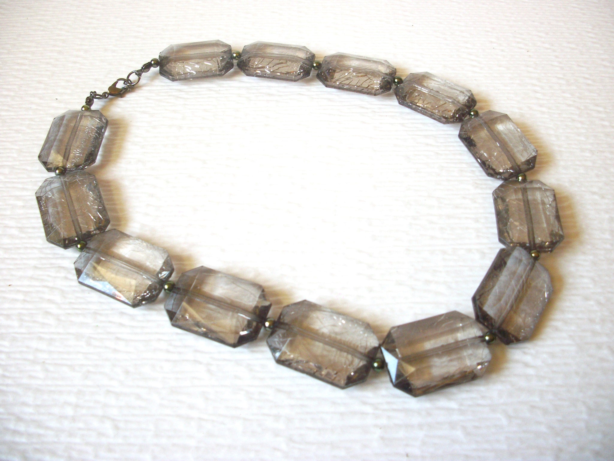 Vintage Translucent Taupe Gray Crackle Acrylic Shorter Length Necklace 92816