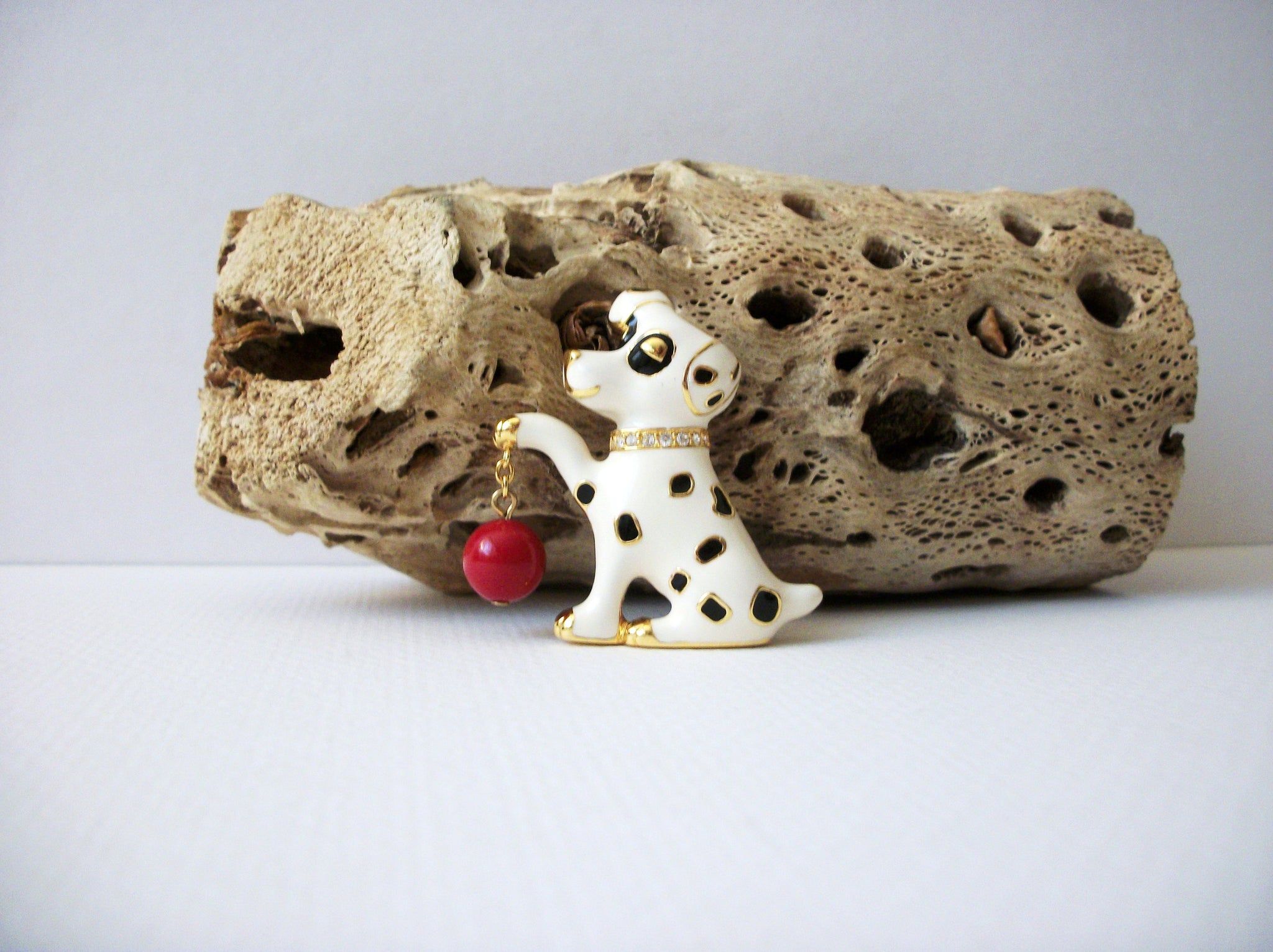 Vintage KENNETH JAY LANE Dalmatian Dog Brooch 71218