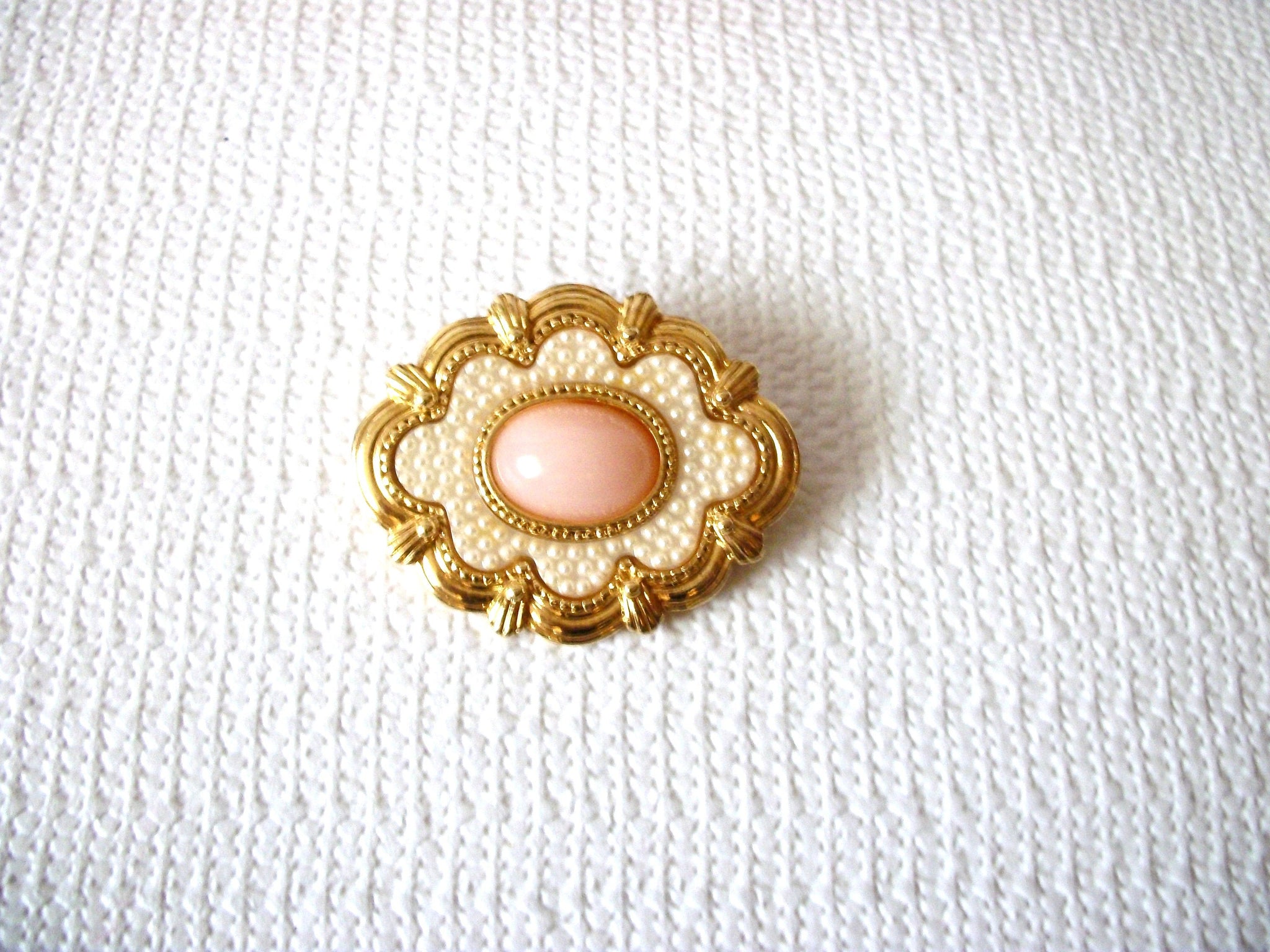 Vintage Victorian Pink Pearl Ornate Pin 71218T