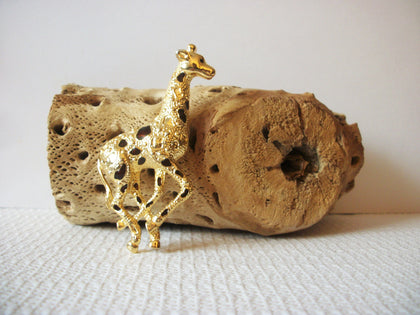 KC Stamped Larger Enameled Giraffe Brooch Pin 71218T